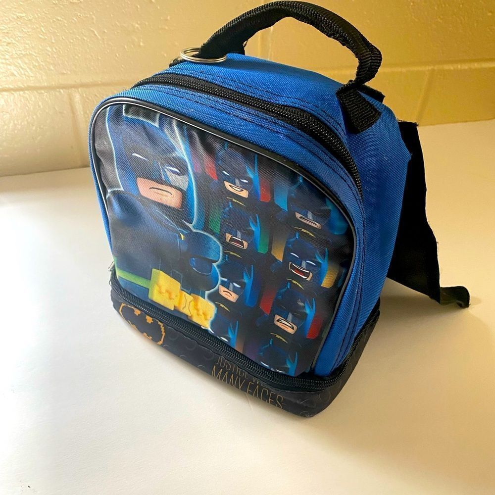 Lego Batman, lunch bag…adorable ☺️